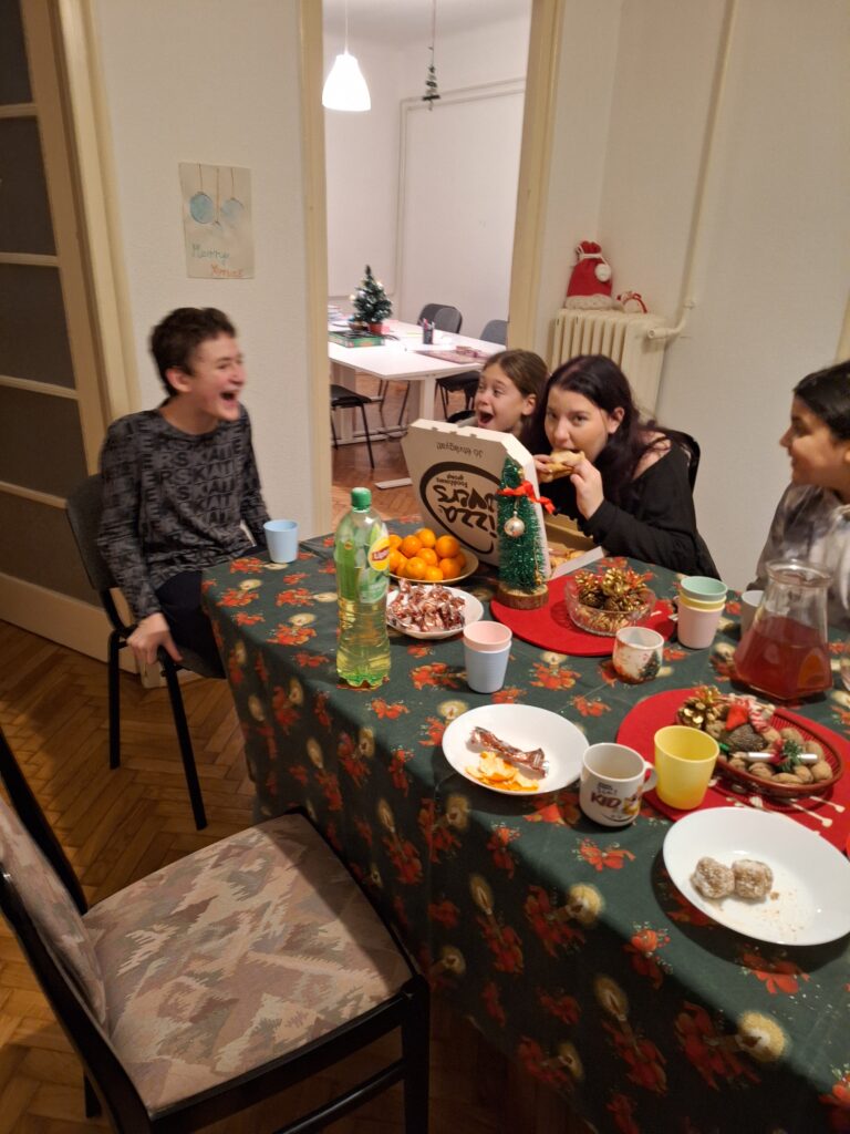 Gyermekek foglalkozáson